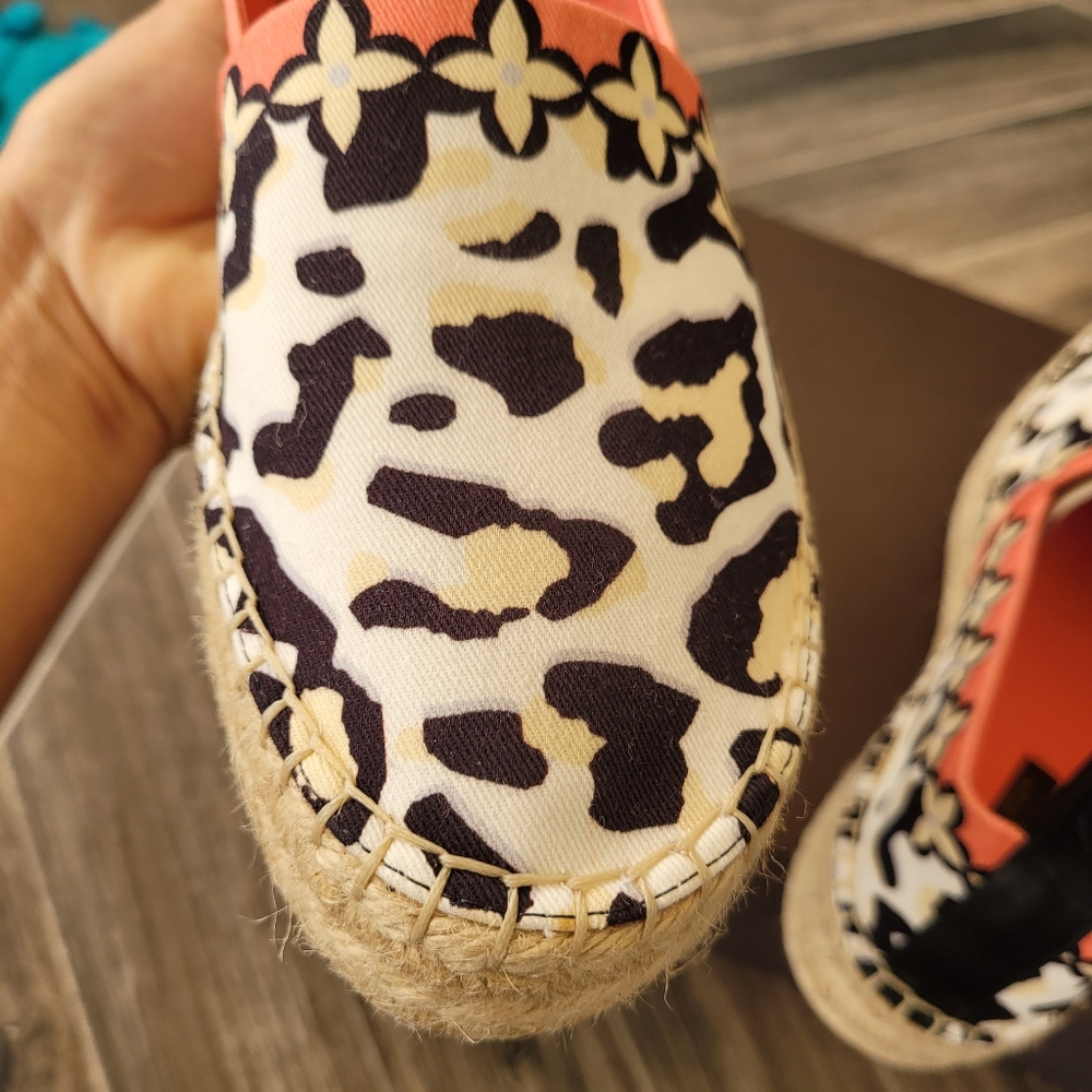 Louis Vuitton Leoprad Print Canvas Espadrille Flats (Size 36) - Picture 15 of 16